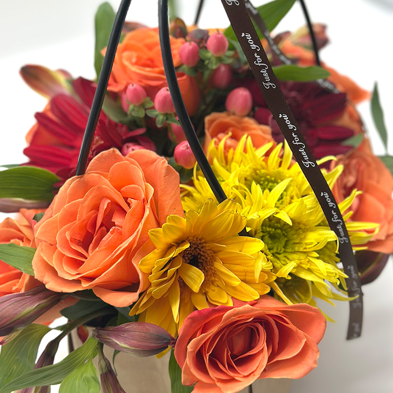 Tote Bouquet - Spiced Honey