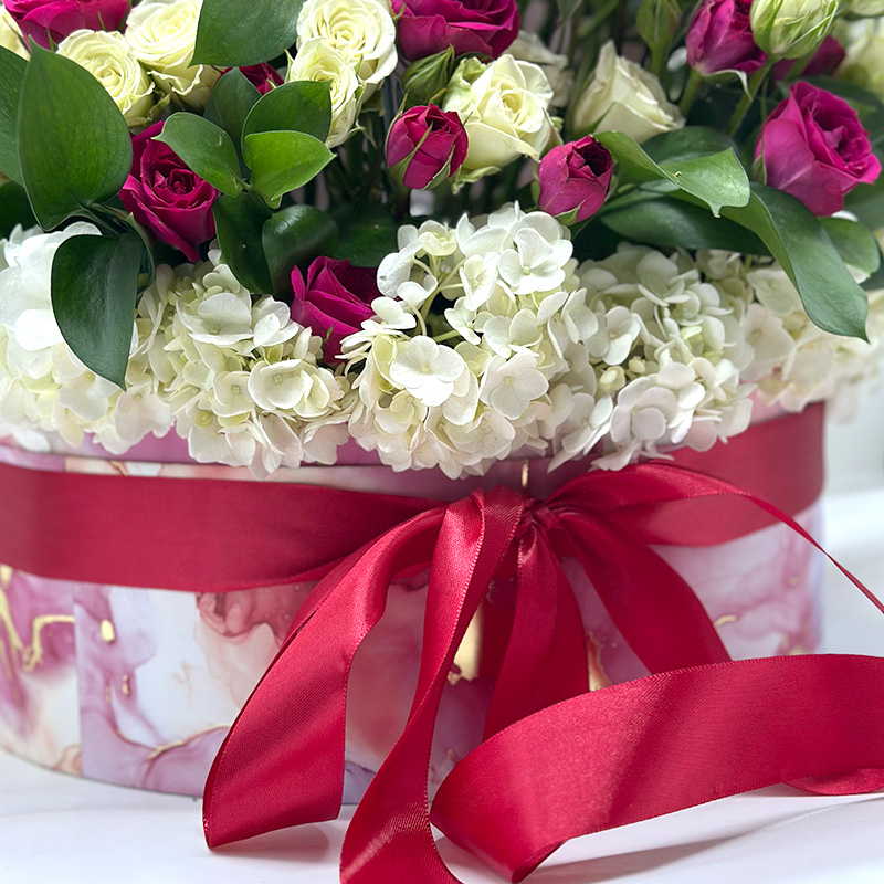 Premium Bouquet - Majestic Bloom