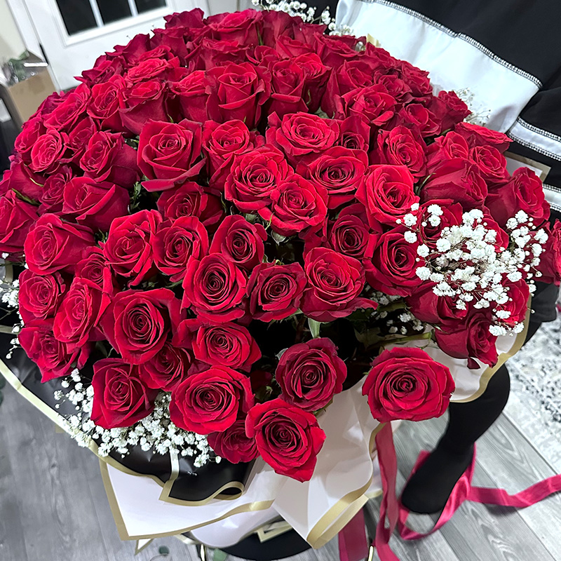 101 Roses Bouquet