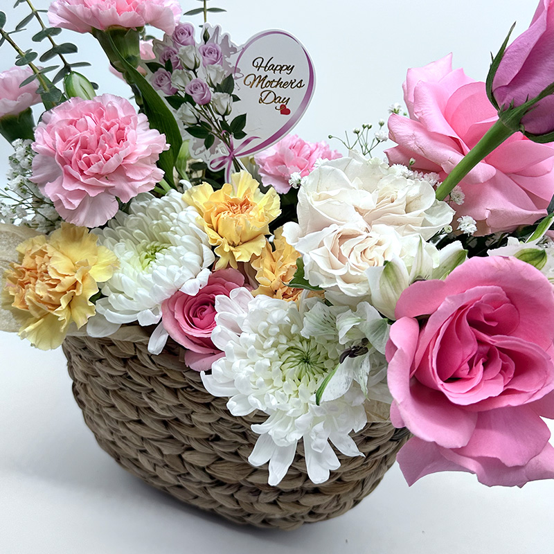 Mother's Day Pure Bouquet Basket