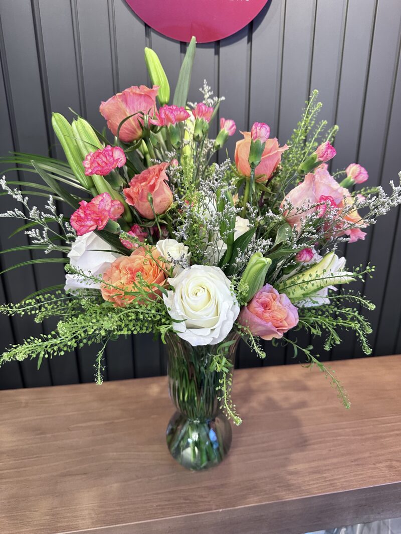 Coral Elegance Vase - Image 2