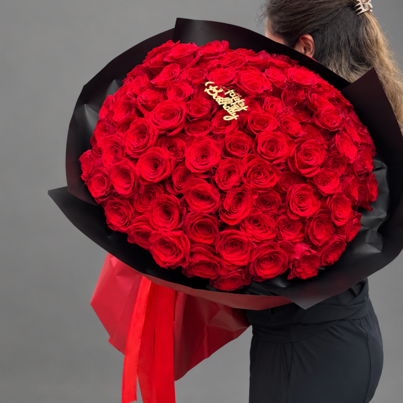 100 Roses Romantic bouquet